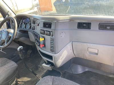 Peterbilt 579 Dashboard Assembly