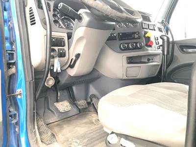 Peterbilt 579 Dashboard Assembly