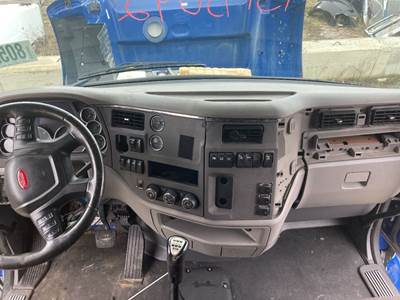 Peterbilt 579 Dashboard Assembly