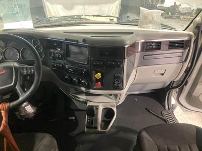 Peterbilt 579 Dashboard Assembly