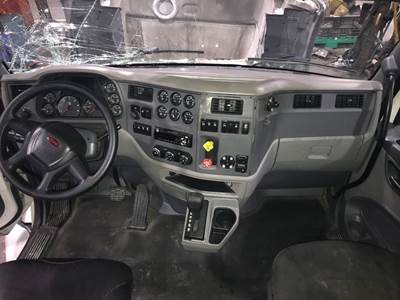 Peterbilt 579 Dashboard Assembly
