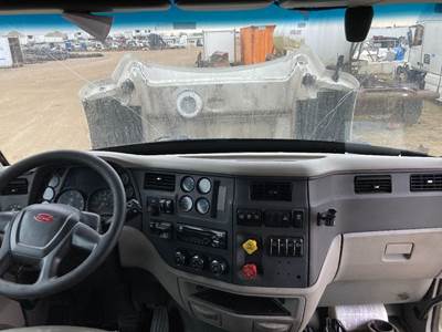 Peterbilt 579 Dashboard Assembly