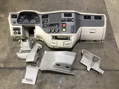 Peterbilt 579 Dashboard Assembly