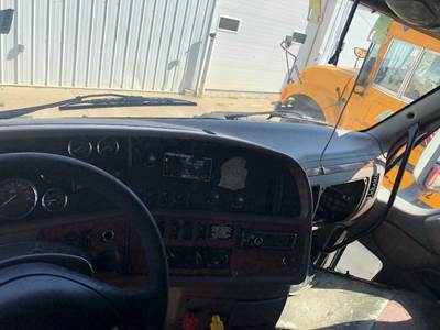 Peterbilt 587 Dashboard Assembly