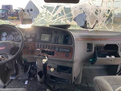 Peterbilt 587 Dashboard Assembly