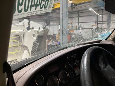 Peterbilt 587 Dashboard Assembly
