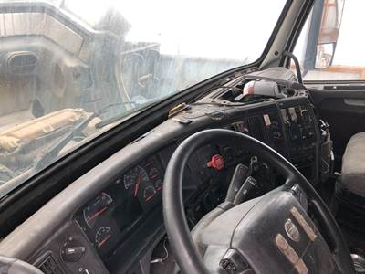 Volvo VNL Dashboard Assembly