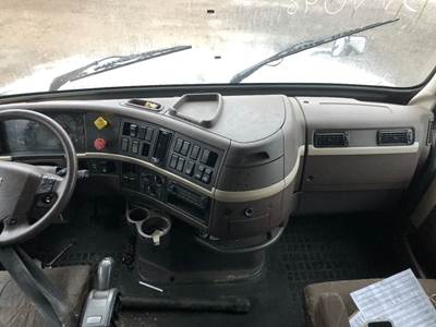 Volvo VNL Dashboard Assembly