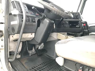 Volvo VNL Dashboard Assembly