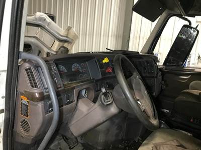 Volvo VNL Dashboard Assembly