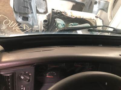 Volvo VNL Dashboard Assembly