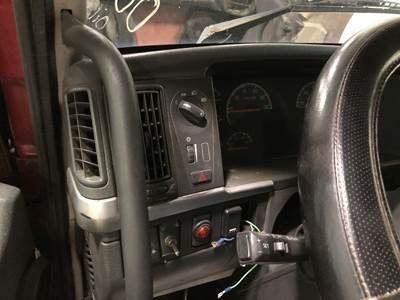 Volvo VNL Dashboard Assembly