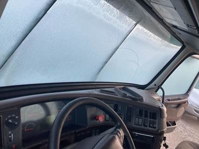 Volvo VNL Dashboard Assembly