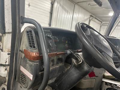 Volvo VNL Dashboard Assembly