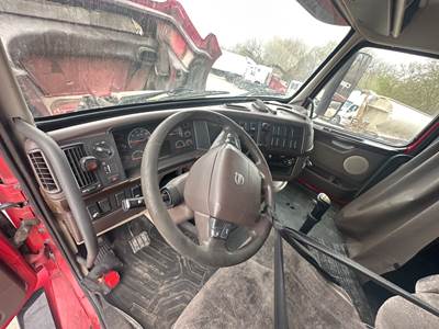 Volvo VNL Dashboard Assembly