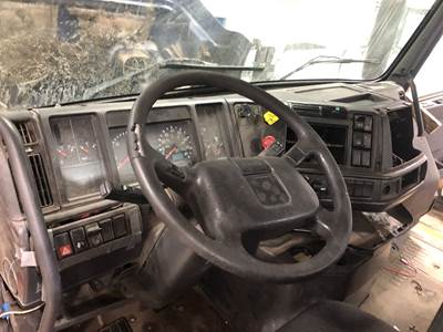 Volvo VNM Dashboard Assembly