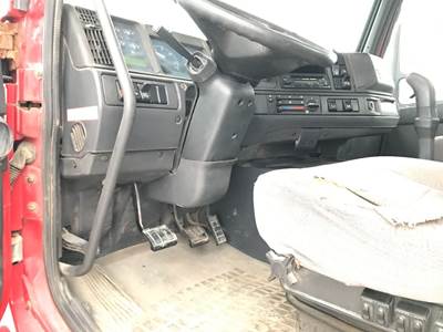 Volvo VNM Dashboard Assembly