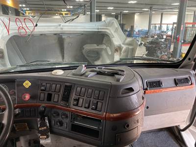 Volvo VNM Dashboard Assembly