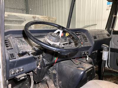 Volvo WG Dashboard Assembly