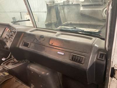 Volvo WG Dashboard Assembly