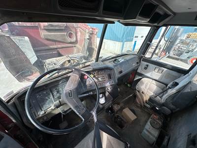 Volvo WG Dashboard Assembly
