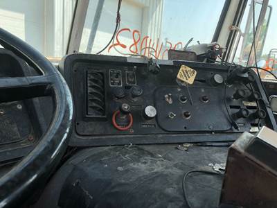 Volvo WX Dashboard Assembly