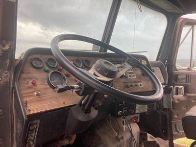 Western Star 4800 Dashboard Assembly