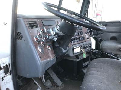 Western Star 4900 Dashboard Assembly