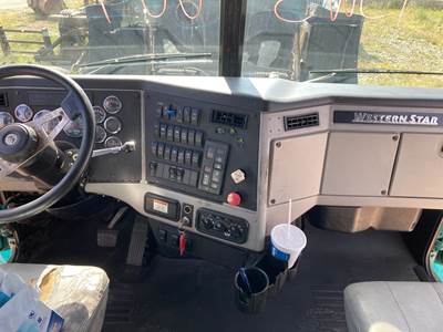 Western Star 4900 Dashboard Assembly