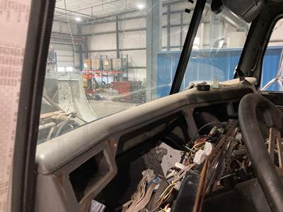 Western Star 4900 Dashboard Assembly