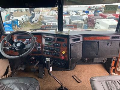 Western Star 4900FA Dashboard Assembly