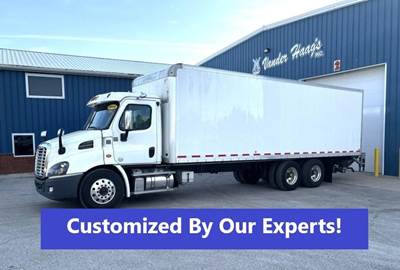 Freightliner Cascadia 113 Day Cab Truck - Detroit 450HP