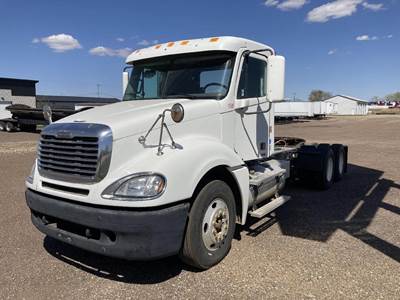 Freightliner Columbia 120 Day Cab Truck - Detroit 505HP