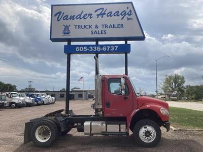 Freightliner M2 106 Single Axle Day Cab Truck - Mercedes-Benz 280HP, 7 Speed Manual