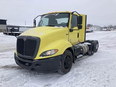 International RH Day Cab Truck - 410HP, 12 Speed Automatic