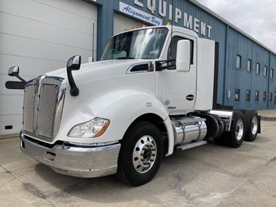 Kenworth T680 Day Cab Truck - Cummins 450HP, 12 Speed Automatic