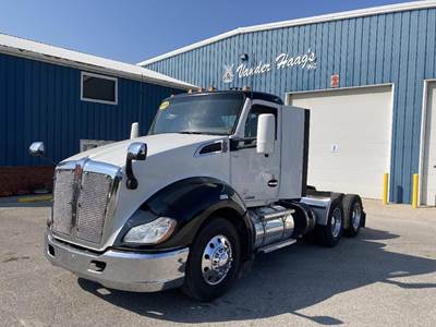 Kenworth T680 Day Cab Truck - Cummins 450HP