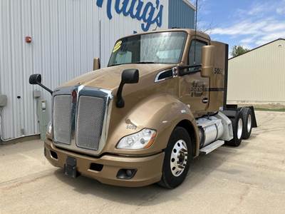 Kenworth T680 Day Cab Truck - Paccar 405HP, Automatic