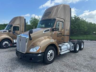 Kenworth T680 Day Cab Truck - Paccar 405HP