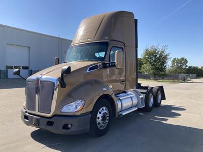 Kenworth T680 Day Cab Truck - Paccar 405HP