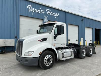 Peterbilt 579 Day Cab Truck - Paccar 405HP