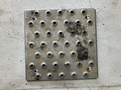 Freightliner Cascadia Deck Plate / Catwalk