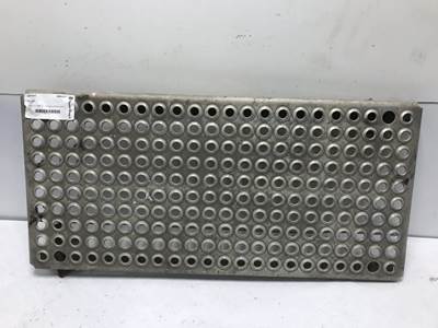 Freightliner FLD112 Deck Plate / Catwalk