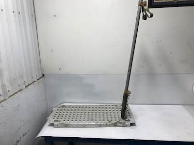 International 4400 Deck Plate / Catwalk