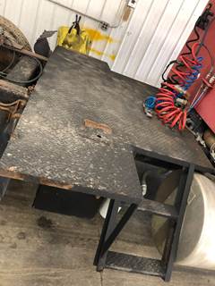 International 9300 Deck Plate / Catwalk