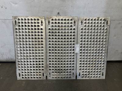 International LT Deck Plate / Catwalk