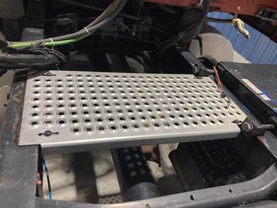 International LT Deck Plate / Catwalk