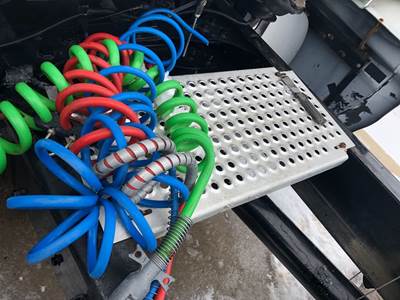 International ProStar Deck Plate / Catwalk