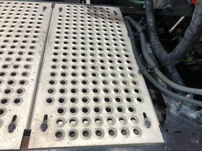 International ProStar Deck Plate / Catwalk