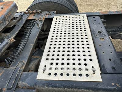 International ProStar Deck Plate / Catwalk